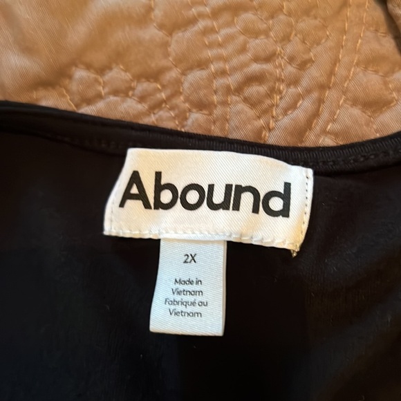 10. Abound Short Sleeve Wrap Dress in Jet Black, Size 2X - Picture 11 of 14